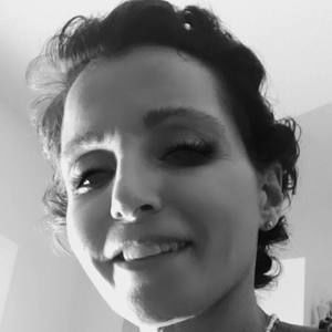 Meet your Posher, Catia